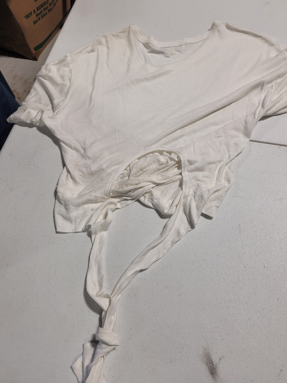 Cream Short-Sleeve Knot-Front Crop Top - Picture 3 of 3